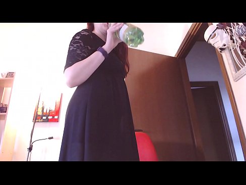 ❤️ A na-amanye ohu na-edo onwe ya n'okpuru nke hụrụ panties ruru unyi na nke na-atọ ụtọ ịme onwe ya mgbe ọ lechara vidiyo a! ❌  na porn% ig.8kpornvids.ru%