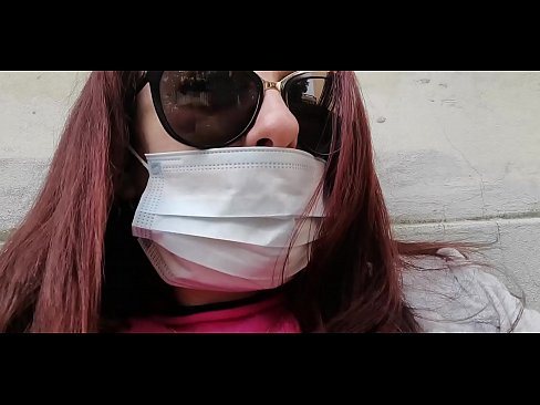 ❤️ Nicoletta na-abọ ọbọ n'ahụ onye agbata obi ya na pees n'ime ebe a na-adọba ụgbọala ya (Special Covid19 Italian Quarantine) ❌  na porn% ig.8kpornvids.ru%