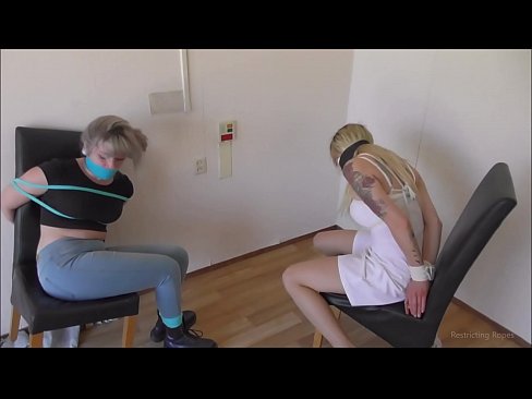 ❤️ Ihe riri ahụ / kechie ya na akwa / nwa agbọghọ nọ n'ahụhụ ❌  na porn% ig.8kpornvids.ru%