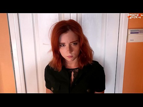 ❤️ Onye nche tara nwanyị mara mma ahụhụ maka ịkwatu ụlọ ahịa - Cum In Mouth ❌  na porn% ig.8kpornvids.ru%