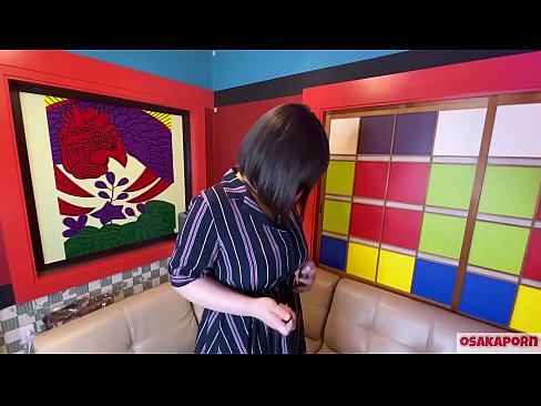 ❤️ Cutie Japanese nwere nnukwu nnụnnụ tit na-eji ihe ụmụaka egwuri egwu na-enwe mmekọahụ na-emetọ onwe ya ma nwee orgasm. Ọ na-ekwu na N'ajụjụ ọnụ banyere ya iberibe ahụmahụ. Nnukwu nnụnnụ tit na ọtụ ntutu na-asụ ude nke ukwuu. Osakaporn ❌  na porn% ig.8kpornvids.ru%